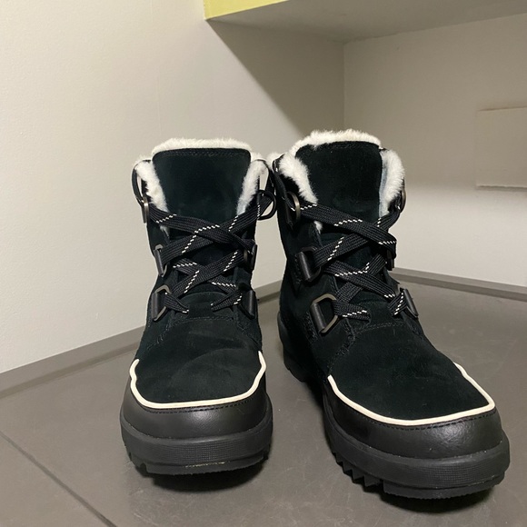 Sorel Tivoli IV Waterproof Boots - Picture 2 of 3